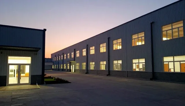 技术质量控制:两种做法对比及其实际取舍
